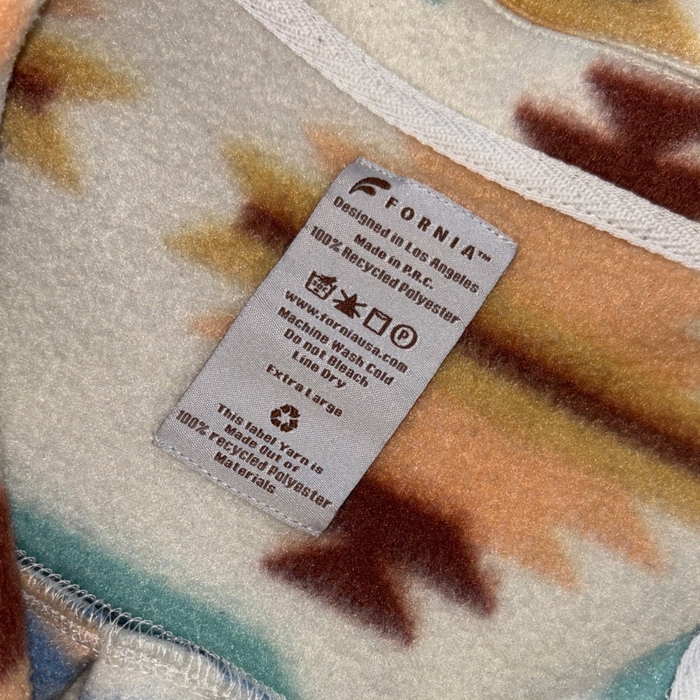 Unbranded Women’s Aztec Print Fleece Shacket - Cream Multi - Picture 2 of 2